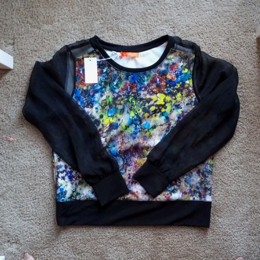 Lulumari sheer sleved beautiful shirt